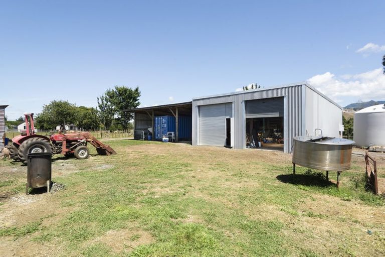 Photo of property in 69 Ormsby Road, Pirongia, Te Awamutu, 3876