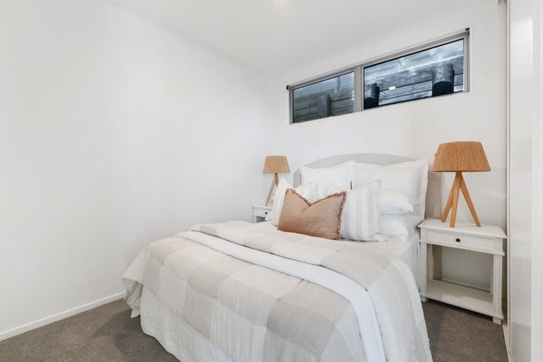 Photo of property in 6b Arkley Avenue, Farm Cove, Auckland, 2012