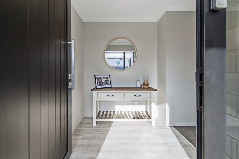 Photo of property in 31 Navy Loop, Rolleston, 7614