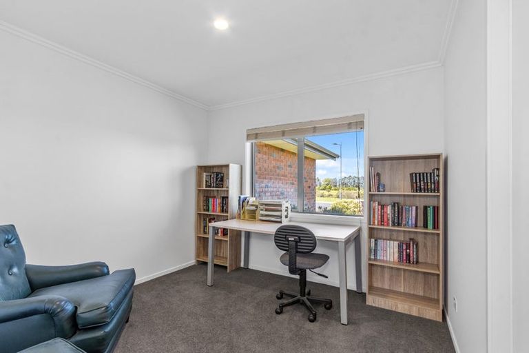 Photo of property in 37 Napier Drive, Wigram, Christchurch, 8042