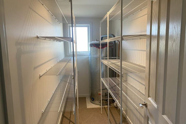Photo of property in 16 Aronui Road, Bridge Hill, Alexandra, 9320