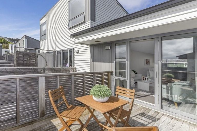 Photo of property in 17/31u Princess Terrace, Newtown, Wellington, 6021