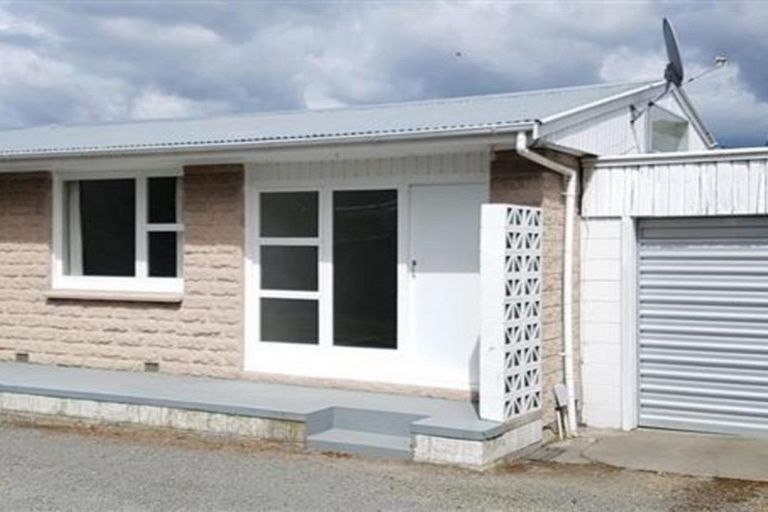 Photo of property in 4/614 Hereford Street, Linwood, Christchurch, 8011