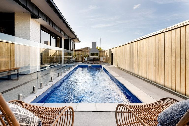 Photo of property in 12 Kiritiana Close, Pyes Pa, Tauranga, 3112