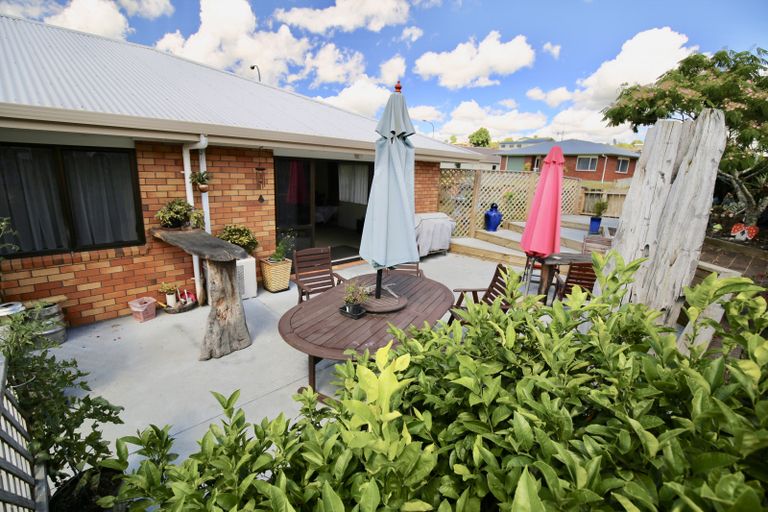 Photo of property in 2 Rata Avenue, Huntly, 3700