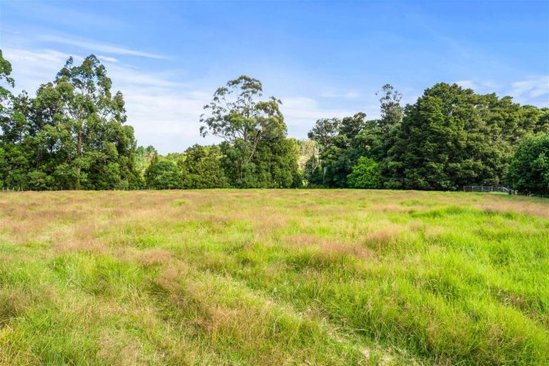 Photo of property in 16 De L'isle Lane, Maungatapere, Whangarei, 0179