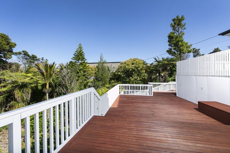 Photo of property in 8c Albany Highway, Greenhithe, Auckland, 0632