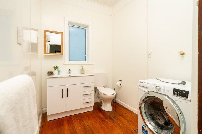 Photo of property in 3 Upoko Road, Hataitai, Wellington, 6021