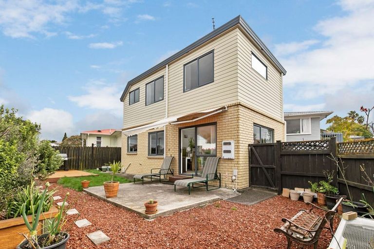 Photo of property in 1/173 Wellington Street, Howick, Auckland, 2014