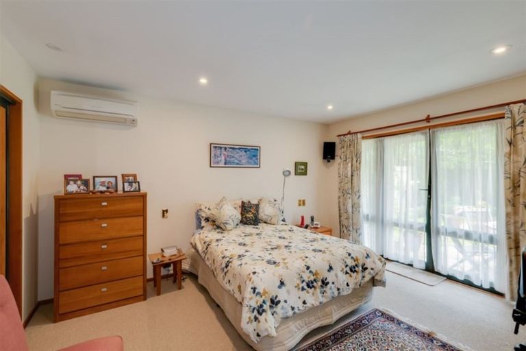 Photo of property in 17a Bryndwr Road, Fendalton, Christchurch, 8052