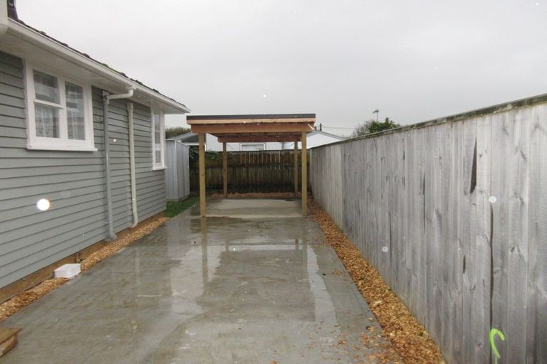Photo of property in 35 Middlesex Street, Levin, 5510