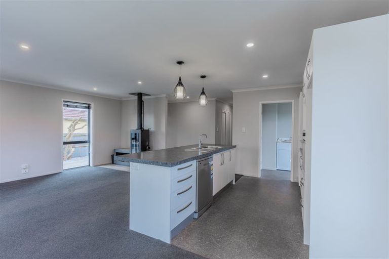 Photo of property in 130 Rowses Road, Aranui, Christchurch, 8061