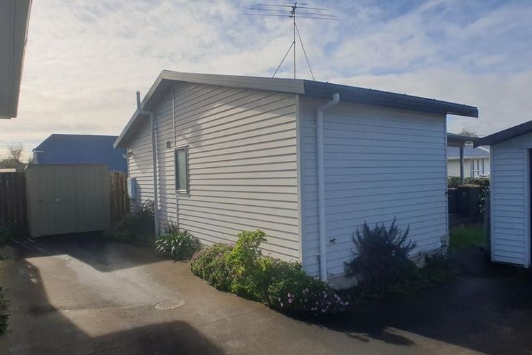 Photo of property in 319 Pakuranga Road, Pakuranga Heights, Auckland, 2010
