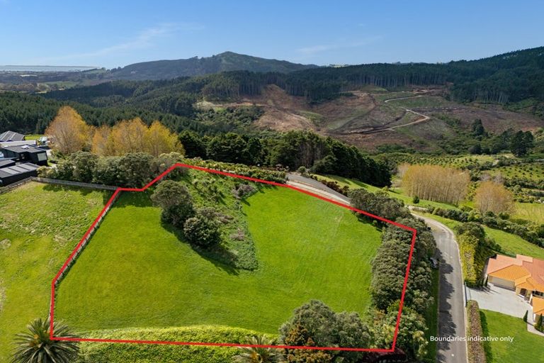 Photo of property in 19r Estates Terrace, Welcome Bay, Tauranga, 3175