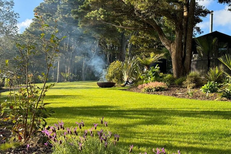 Photo of property in 267 School Road, Te Arai, Wellsford, 0974