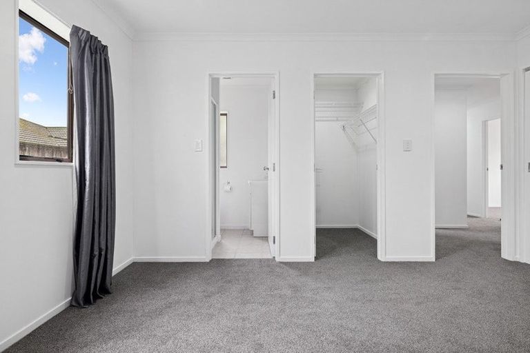 Photo of property in 70b Kayes Road, Pukekohe, 2120