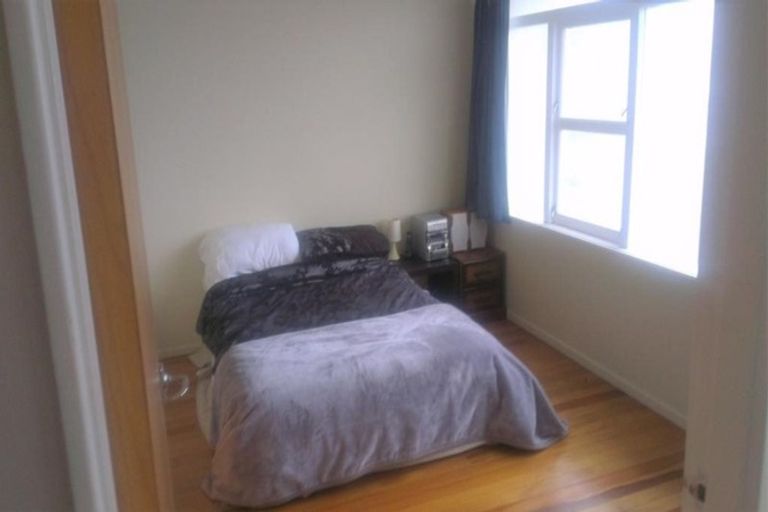 Photo of property in 55u7 Apu Crescent, Lyall Bay, Wellington, 6022