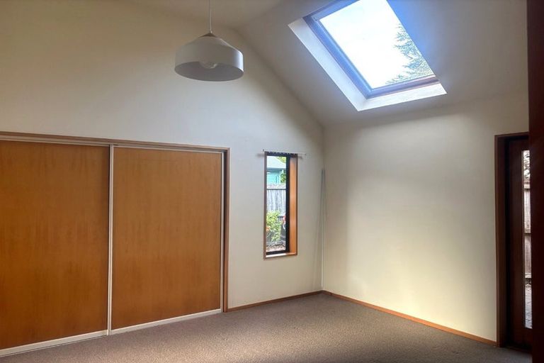 Photo of property in 9 Clyde Road, Upper Riccarton, Christchurch, 8041