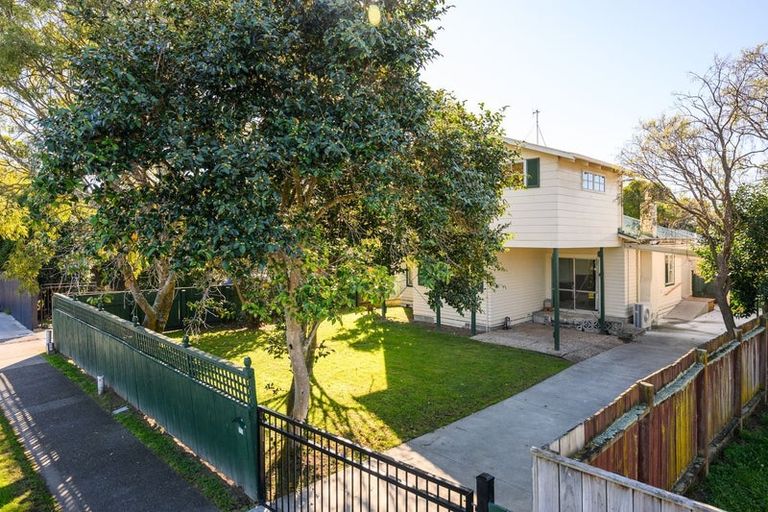 Photo of property in 179 Botanical Road, Takaro, Palmerston North, 4412
