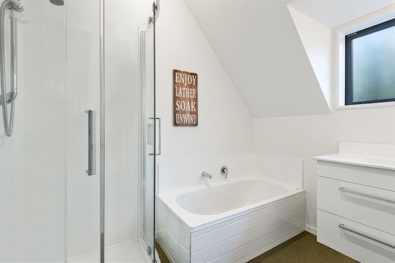 Photo of property in Cornwall Gardens, 8/27 Cornwall Street, St Albans, Christchurch, 8014