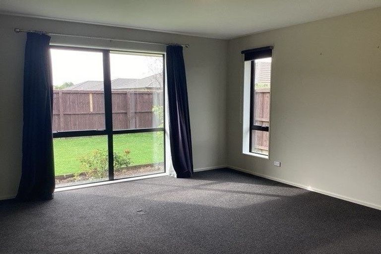 Photo of property in 12 Ridgeway Avenue, Rolleston, 7615