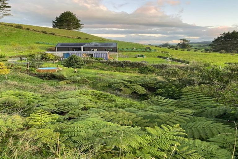 Photo of property in 378 Hursthouse Road, Tarurutangi, Inglewood, 4389