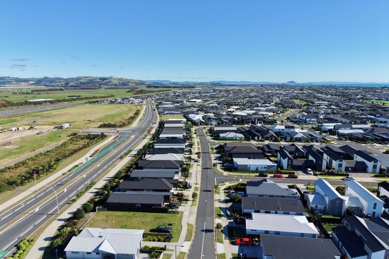 Photo of property in 8 Rockefeller Street, Papamoa, 3118