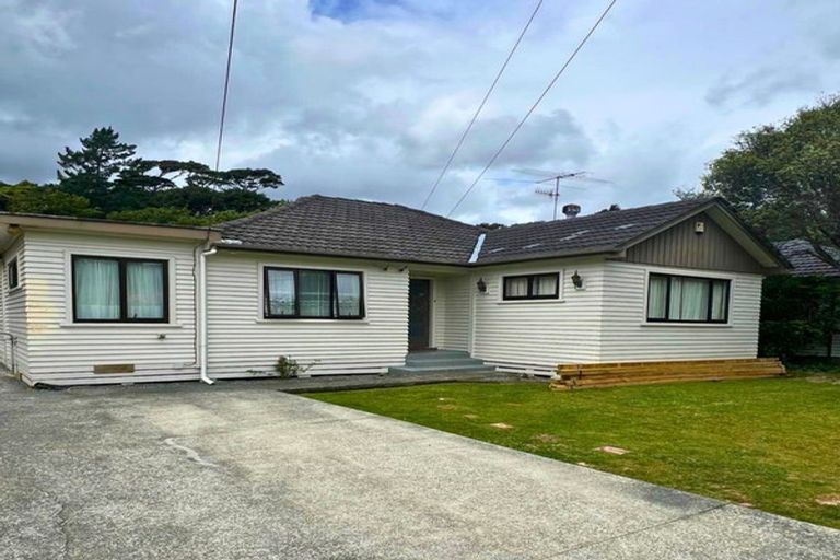Photo of property in 109 Main Road, Wainuiomata, Lower Hutt, 5014