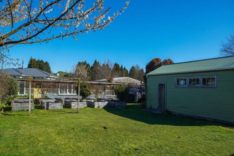 Photo of property in 12 Grey Street, Raetihi, 4632