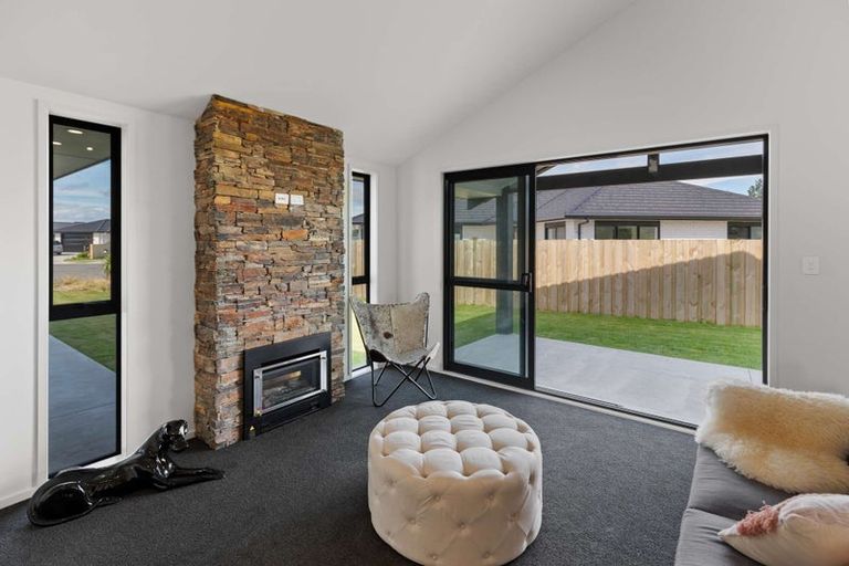 Photo of property in 30 Oldfield Lane, Marton, 4710