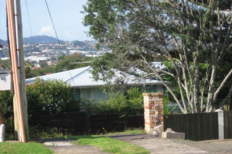 Photo of property in 59 Fairmount Road, Titirangi, Auckland, 0604