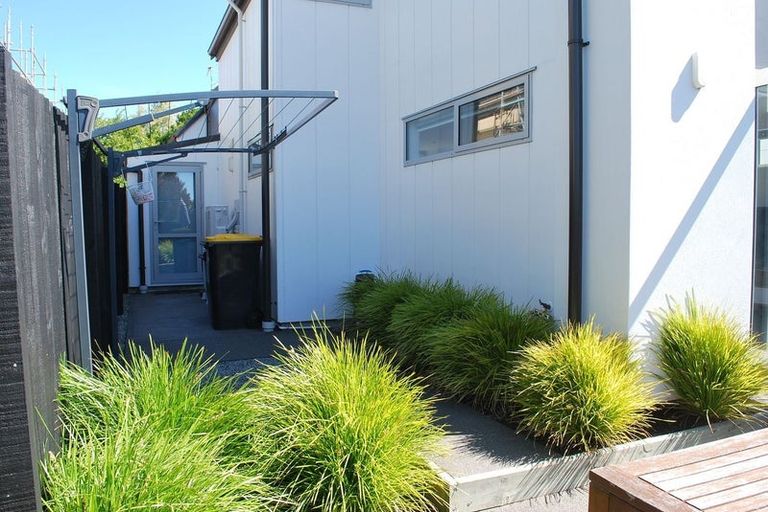 Photo of property in 4/108 Edgeware Road, St Albans, Christchurch, 8014