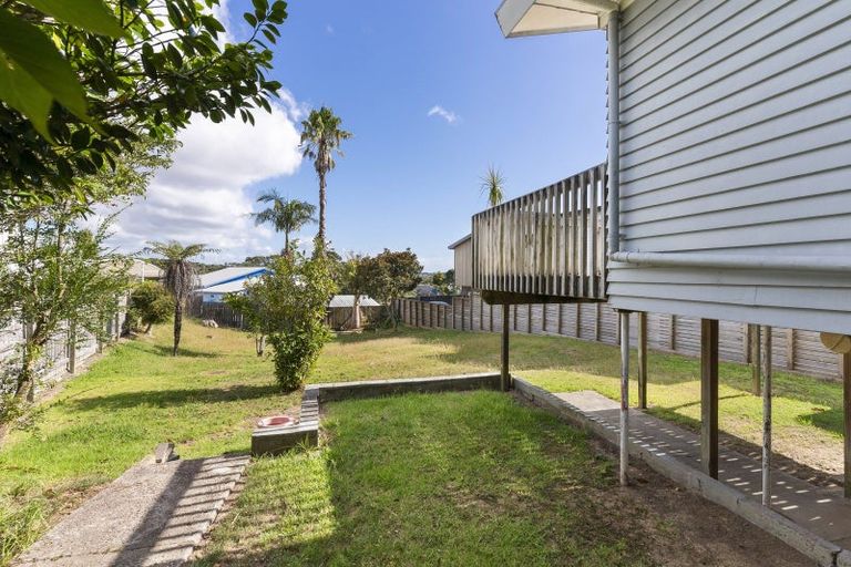 Photo of property in 83 Matipo Road, Mairangi Bay, Auckland, 0630
