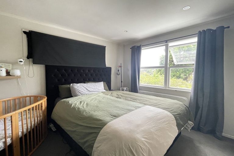 Photo of property in 13 James Street, Glenfield, Auckland, 0629