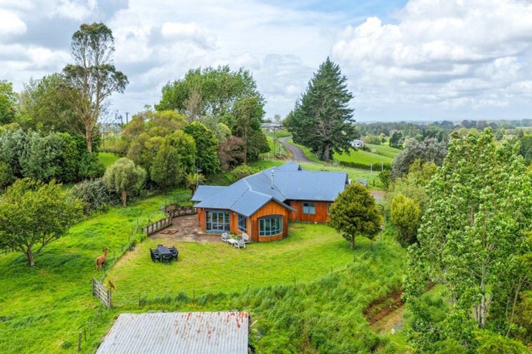 Photo of property in 221 Woolrich Road, Te Kowhai, Hamilton, 3288
