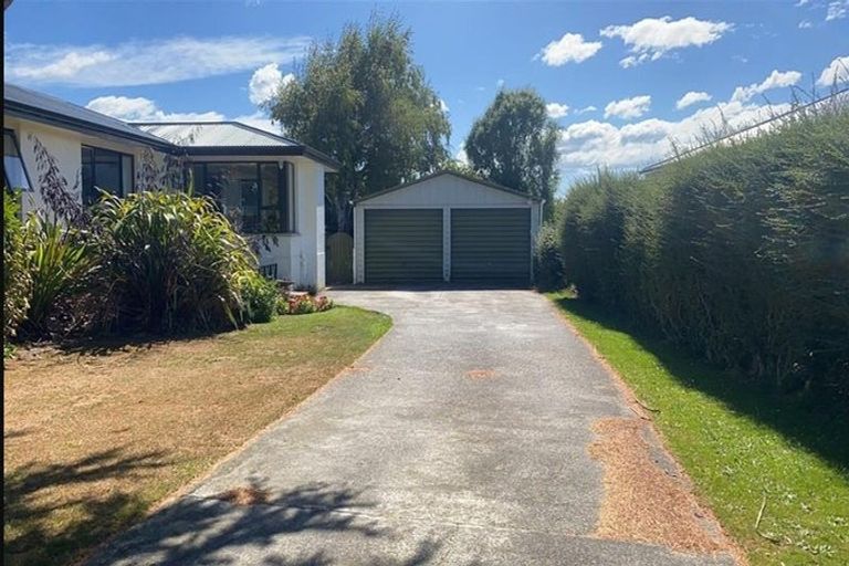 Photo of property in 14 Pine Crescent, Hargest, Invercargill, 9810