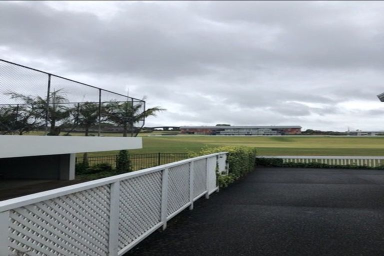 Photo of property in 23 Manor Park, Sunnyhills, Auckland, 2010
