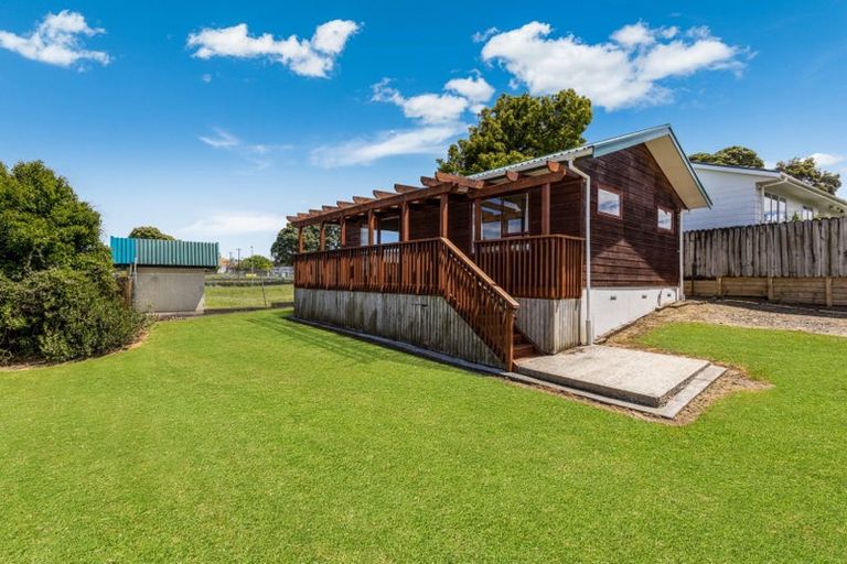 Photo of property in 10 James Road, Manurewa, Auckland, 2102
