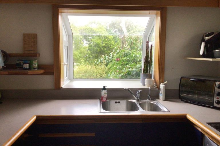Photo of property in 33 Viewmont Drive, Harbour View, Lower Hutt, 5010