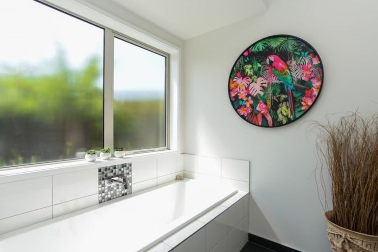 Photo of property in 106 Mount Herbert Road, Waipukurau, 4200