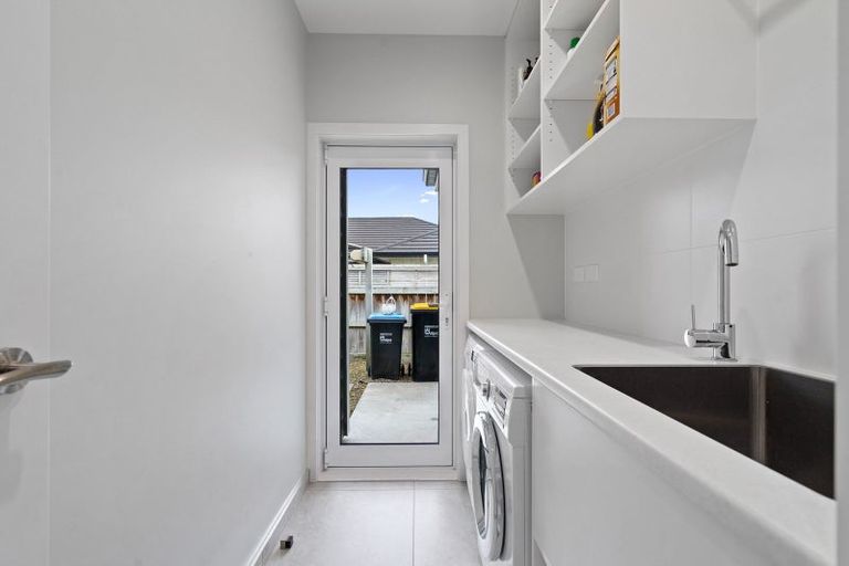 Photo of property in 50 Jarrett Terrace, Leamington, Cambridge, 3432