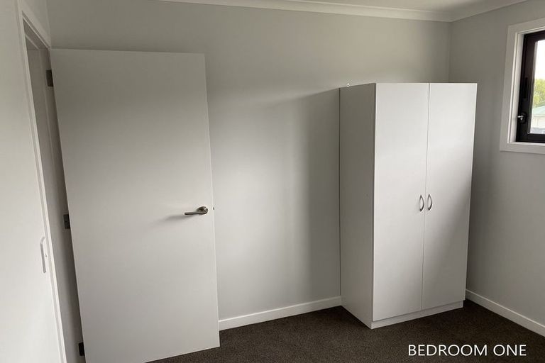Photo of property in 10 Main Road, Wainuiomata, Lower Hutt, 5014