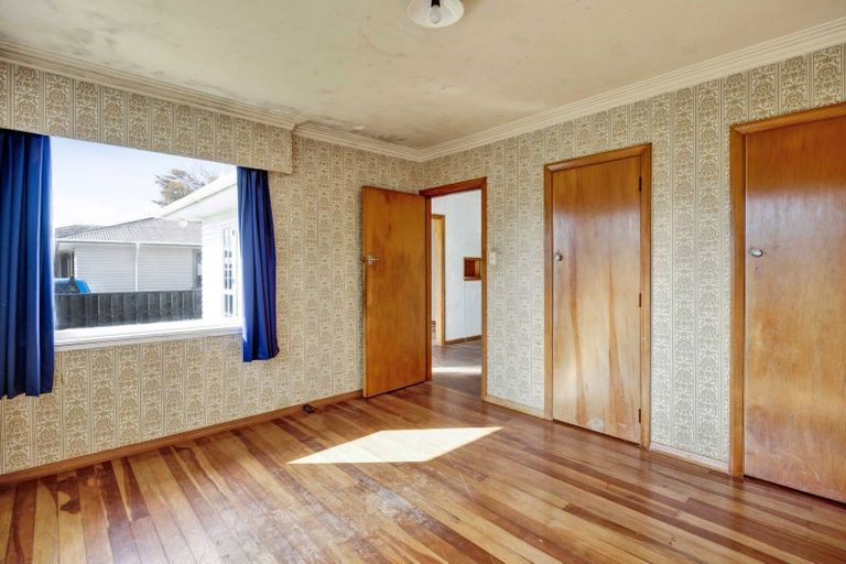 Photo of property in 25 Antonio Street, Stratford, 4332