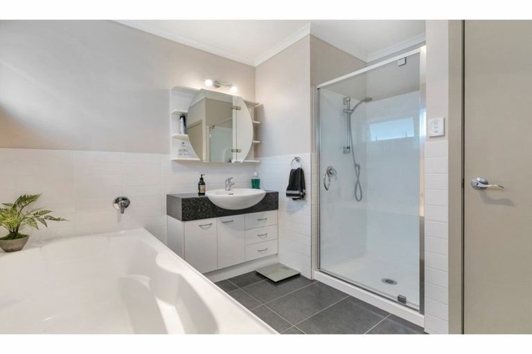 Photo of property in 1014 Coatesville-riverhead Highway, Riverhead, 0820