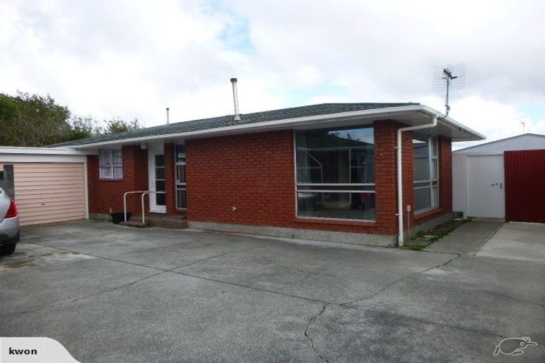Photo of property in 12 Martin Street, Palmerston North, 4414