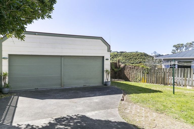Photo of property in 39a Dominion Park Street, Johnsonville, Wellington, 6037