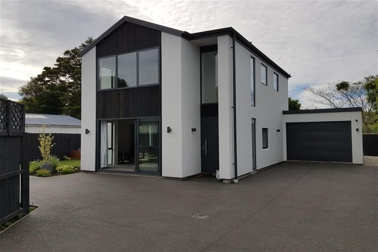 Photo of property in 10a Chapter Street, St Albans, Christchurch, 8052