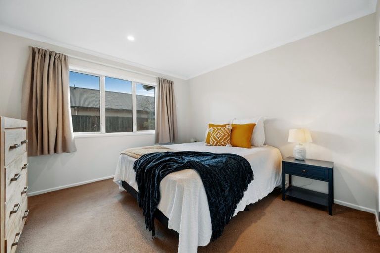 Photo of property in 30 Waenga Drive, Cromwell, 9310