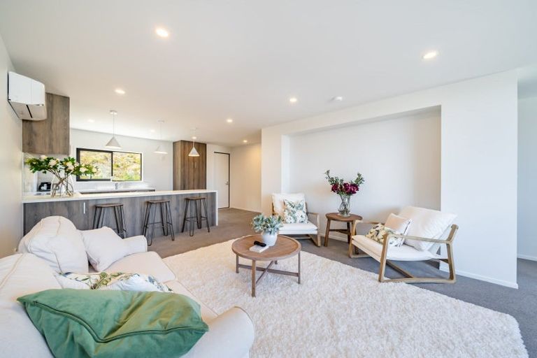 Photo of property in 37 Holystone Road, Whitby, Porirua, 5024