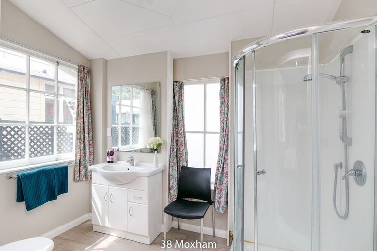 Photo of property in 38 Moxham Avenue, Hataitai, Wellington, 6021